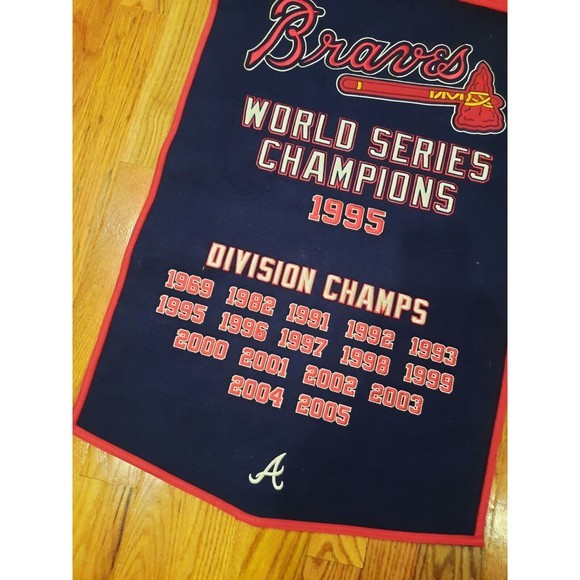 Vintage Atlanta Braves 1995 World Series Champions / Division Champs Banner - Picture 4 of 7